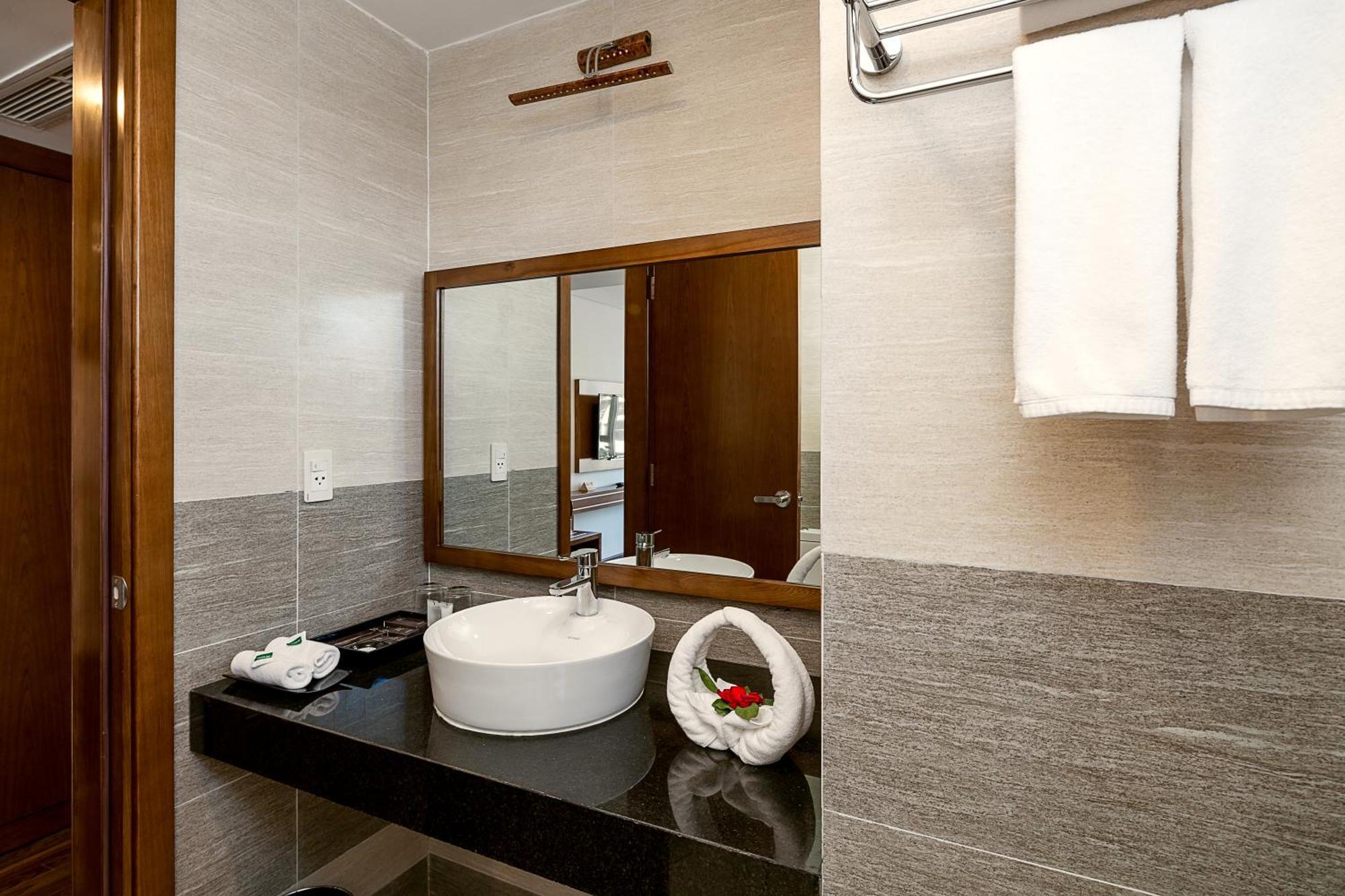 Tamarind Danang Beach Hotel Luaran gambar